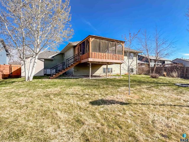7317 W 66th St Street, Sioux Falls, SD 57106
