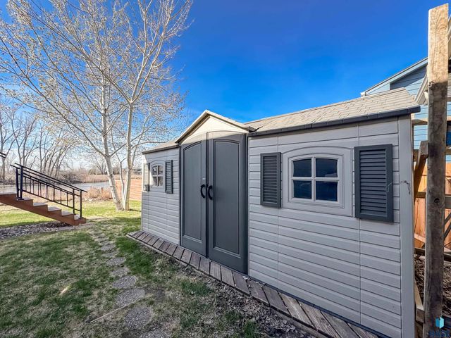 7317 W 66th St Street, Sioux Falls, SD 57106