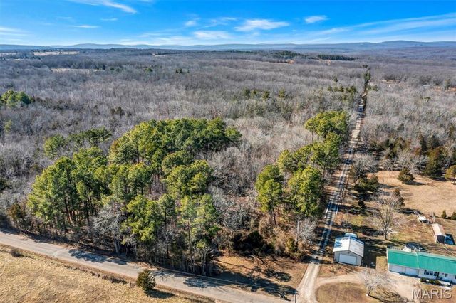 4880 Pebble Lane, Farmington, MO 63640