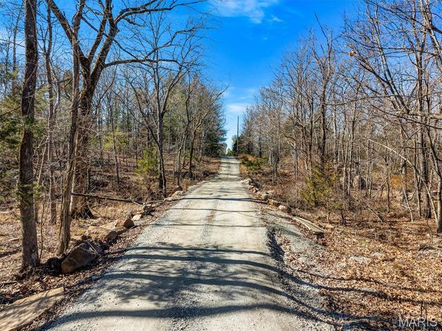 4880 Pebble Lane, Farmington, MO 63640