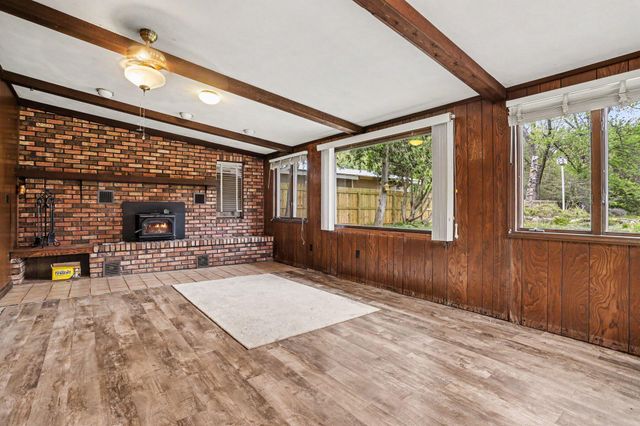 12821 S Drive N, Battle Creek, MI 49014