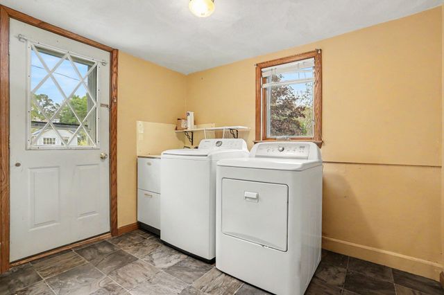 12821 S Drive N, Battle Creek, MI 49014