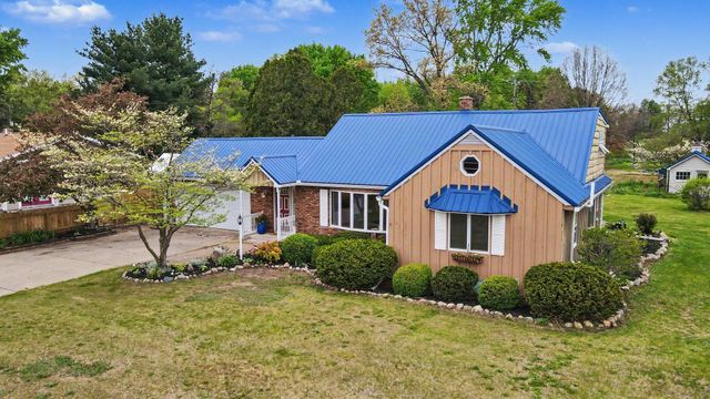 12821 S Drive N, Battle Creek, MI 49014