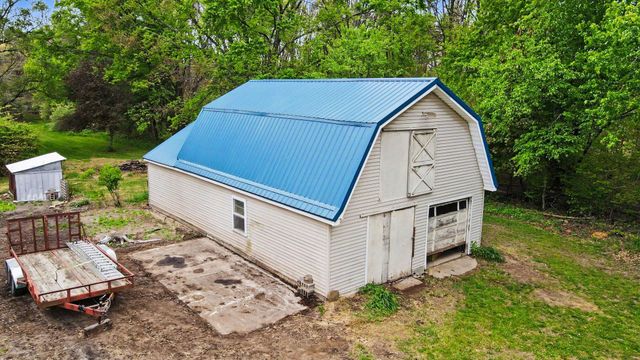 12821 S Drive N, Battle Creek, MI 49014