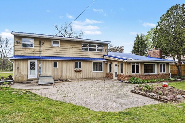 12821 S Drive N, Battle Creek, MI 49014