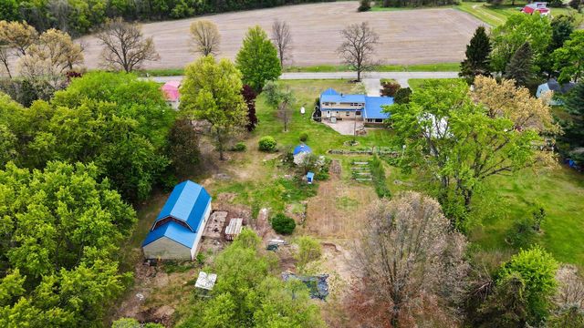12821 S Drive N, Battle Creek, MI 49014