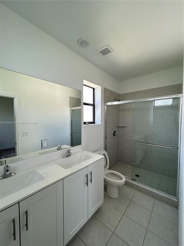 10090 SW 228th Ter, Miami, FL 33190