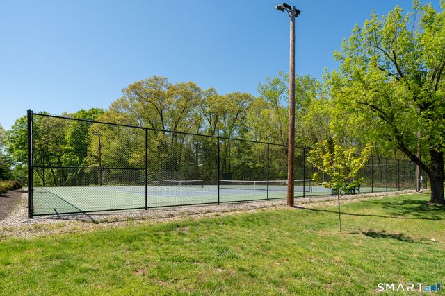 21 Hickory Hill 21, Southington, CT 06489