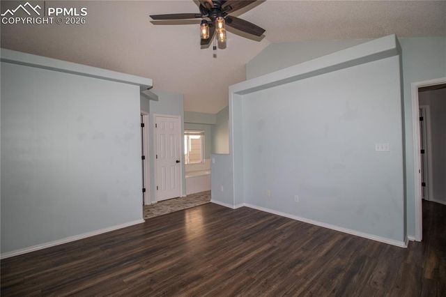 2435 Calistoga Drive, Colorado Springs, CO 80915