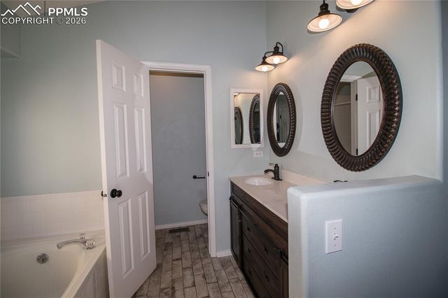 2435 Calistoga Drive, Colorado Springs, CO 80915