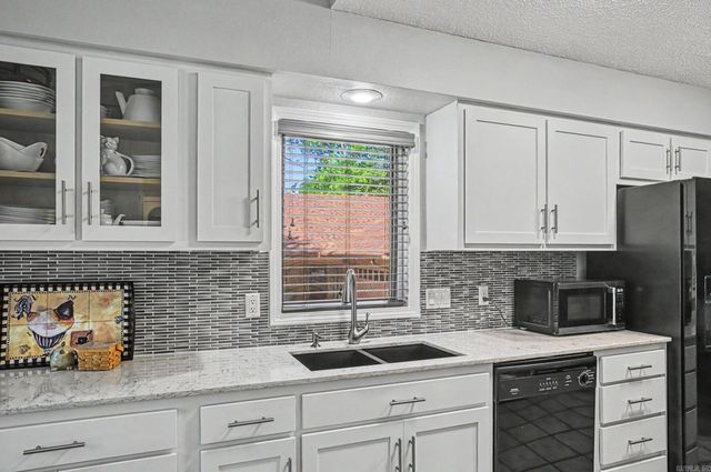5 Emanuel Lane, Hot Springs Village, AR 71909