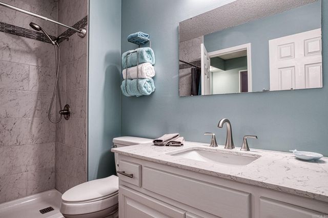 5 Emanuel Lane, Hot Springs Village, AR 71909
