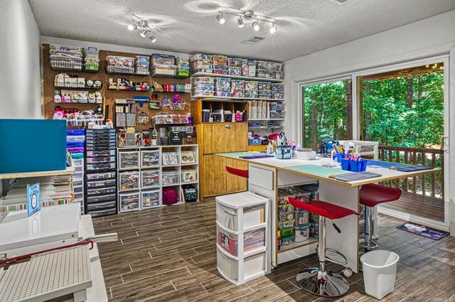5 Emanuel Lane, Hot Springs Village, AR 71909