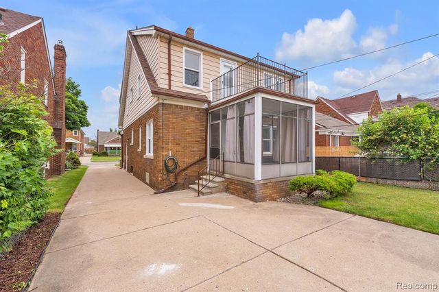 7258 Theisen Street, Dearborn, MI 48126