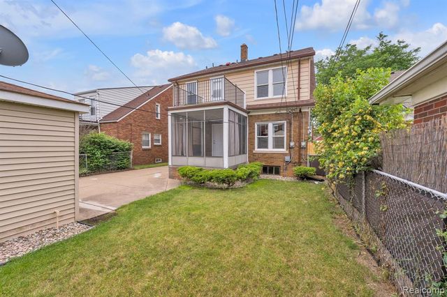 7258 Theisen Street, Dearborn, MI 48126