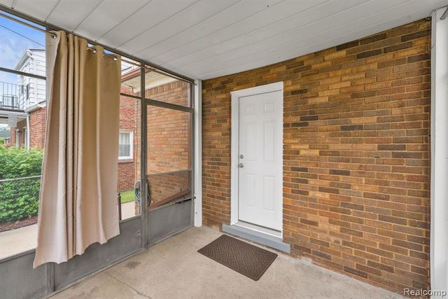 7258 Theisen Street, Dearborn, MI 48126