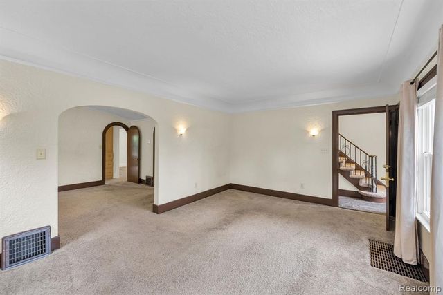 7258 Theisen Street, Dearborn, MI 48126