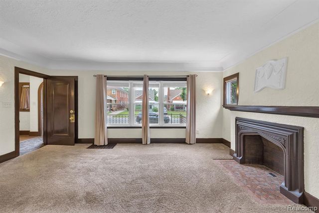7258 Theisen Street, Dearborn, MI 48126