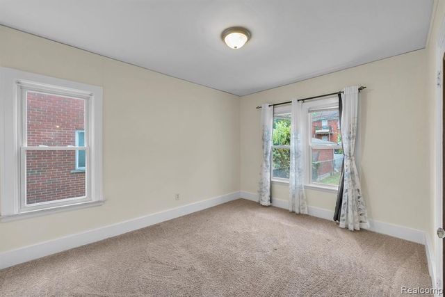 7258 Theisen Street, Dearborn, MI 48126