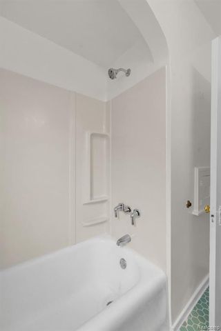 7258 Theisen Street, Dearborn, MI 48126