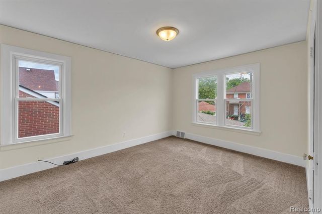 7258 Theisen Street, Dearborn, MI 48126