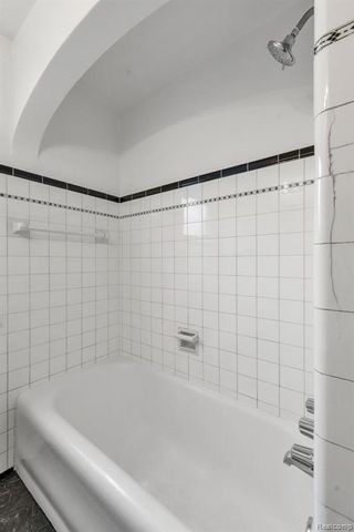 7258 Theisen Street, Dearborn, MI 48126
