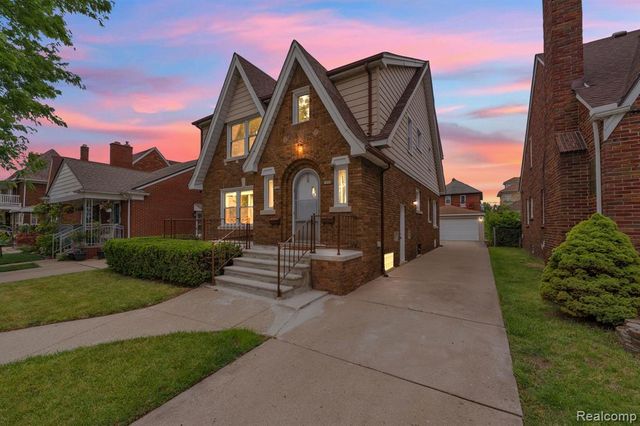 7258 Theisen Street, Dearborn, MI 48126