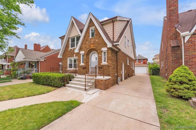 7258 Theisen Street, Dearborn, MI 48126