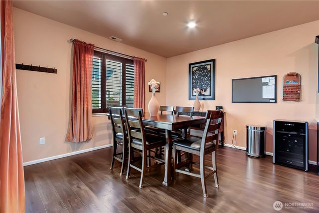 1504 29th Street NW, Puyallup, WA 98371
