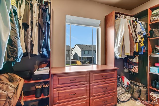1504 29th Street NW, Puyallup, WA 98371