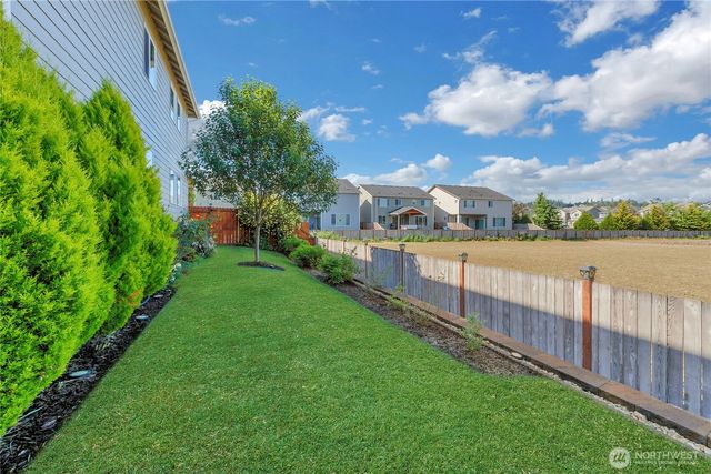 1504 29th Street NW, Puyallup, WA 98371