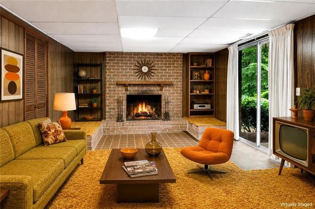 4589 Holliston Road, Dunwoody, GA 30360