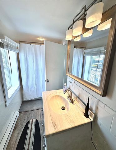 36 East Bowery Street 3, Newport, RI 02840