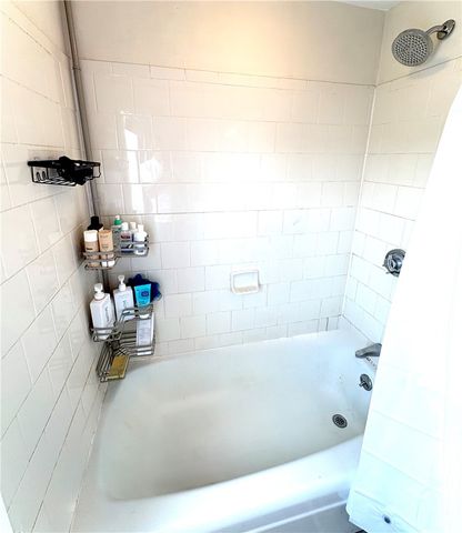 36 East Bowery Street 3, Newport, RI 02840