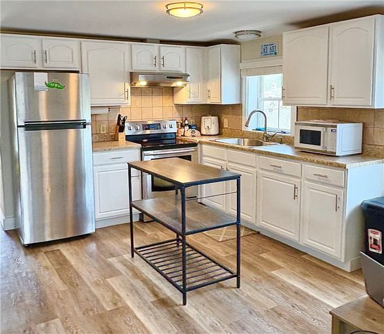 36 East Bowery Street 3, Newport, RI 02840