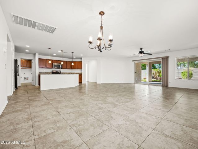 15772 W SHAW BUTTE Drive, Surprise, AZ 85379