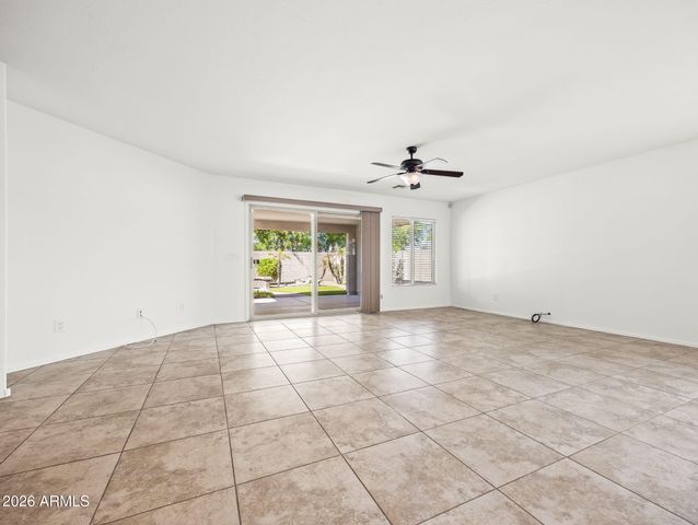 15772 W SHAW BUTTE Drive, Surprise, AZ 85379