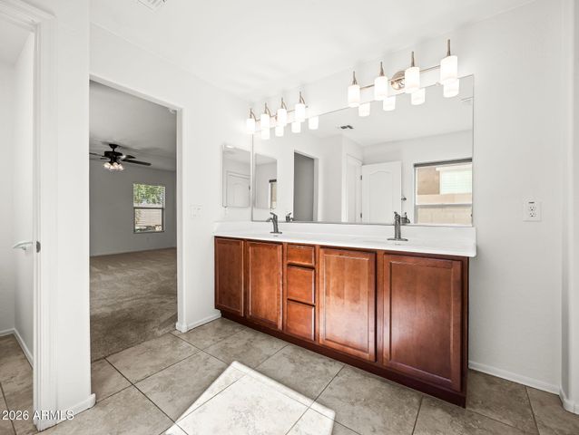15772 W SHAW BUTTE Drive, Surprise, AZ 85379
