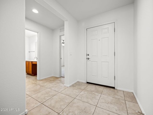 15772 W SHAW BUTTE Drive, Surprise, AZ 85379