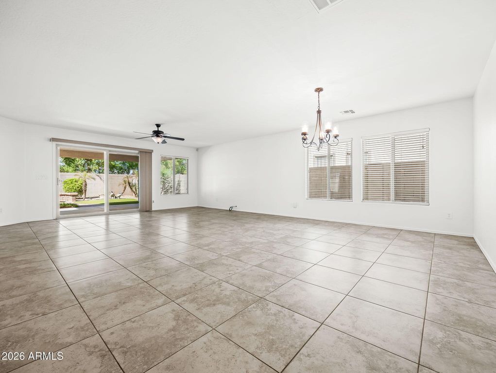 15772 W SHAW BUTTE Drive, Surprise, AZ 85379 — photo 5