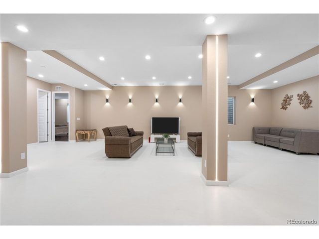 11193 Mission Walk St, Parker, CO 80134