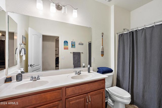 7936 S 7TH Way, Phoenix, AZ 85042