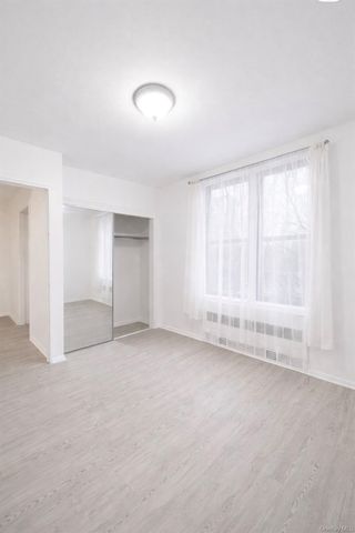 14105 Northern 7G, Flushing, NY 11354