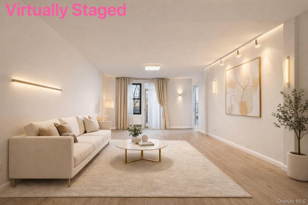 14105 Northern 7G, Flushing, NY 11354