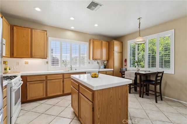 5848 Pine Valley Drive, Fontana, CA 92336