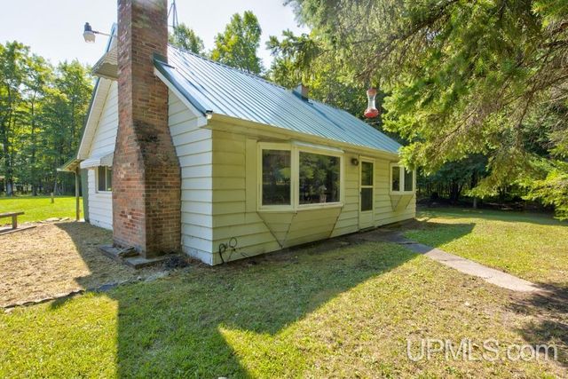 5744 Co 511 Y.5 Road, Rapid River, MI 49878