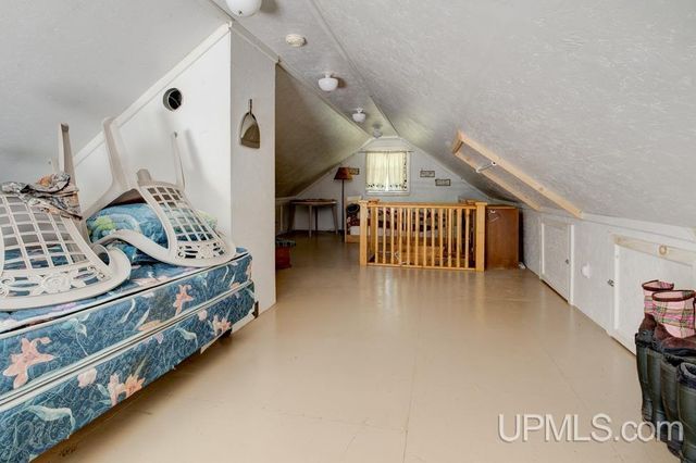 5744 Co 511 Y.5 Road, Rapid River, MI 49878