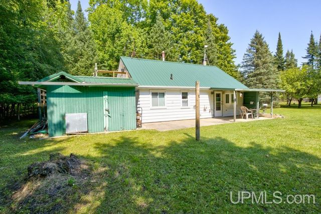 5744 Co 511 Y.5 Road, Rapid River, MI 49878