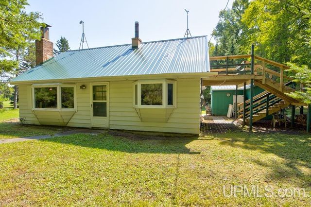 5744 Co 511 Y.5 Road, Rapid River, MI 49878