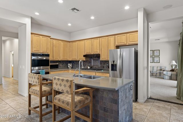 2743 W ADVENTURE Drive, Anthem, AZ 85086